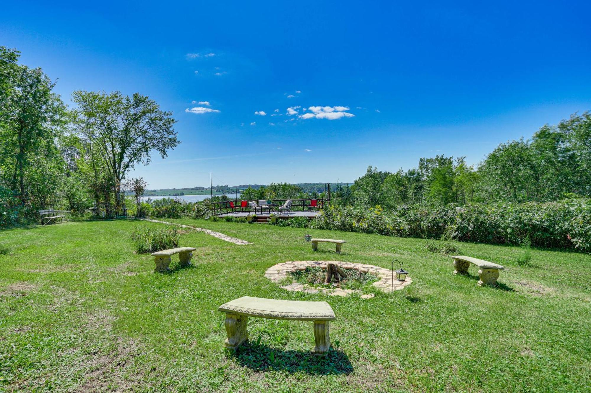 Cabin Near Cokato Lake With Outdoor Oasis And Views! Exterior photo
