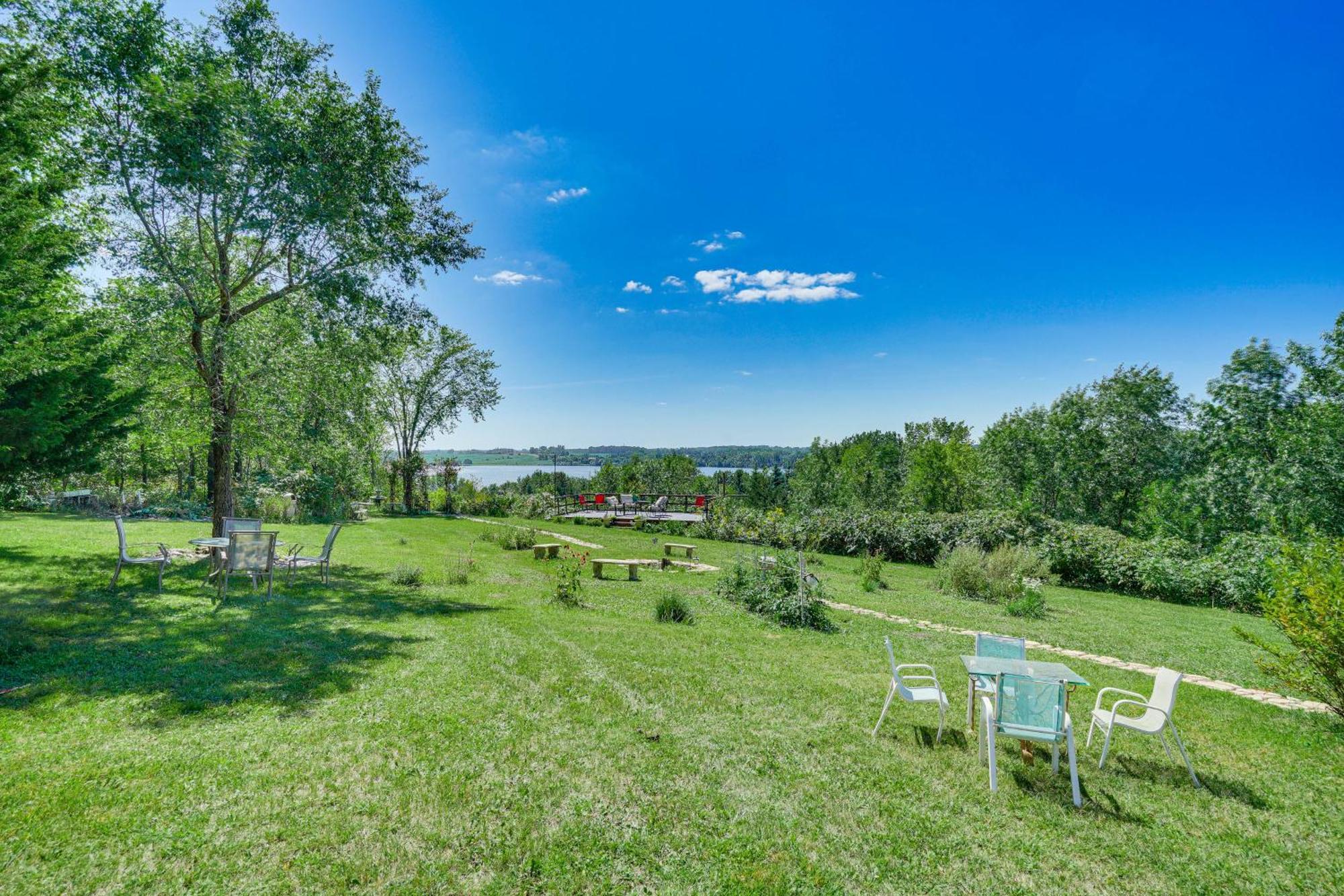 Cabin Near Cokato Lake With Outdoor Oasis And Views! Exterior photo